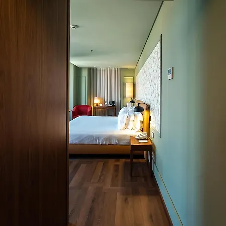 里斯本卡尔莫酒店 4* Lisboa