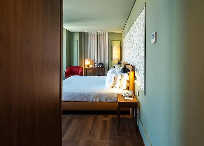 Carmo 4* Лиссабон