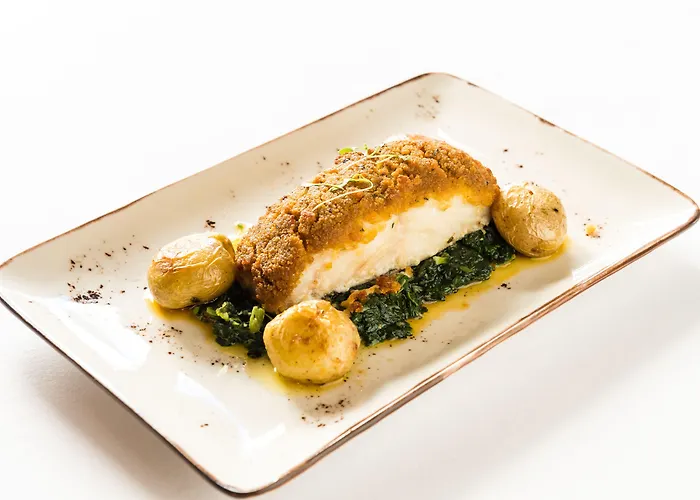 リスボア カルモ 4*